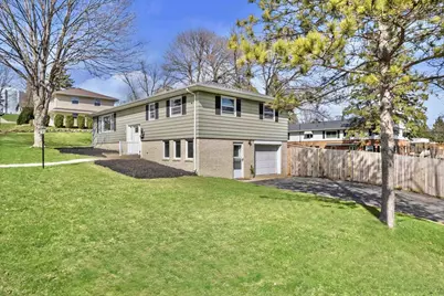 612 Roosevelt Street, Fort Atkinson, WI 53538 - Photo 2