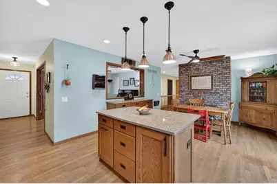 502 Nichols Road, Monona, WI 53716 - Photo 8