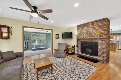 502 Nichols Road, Monona, WI 53716 - Photo 12