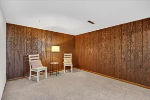 2043 Linway Dr, Beloit, WI 53511 - Photo 42