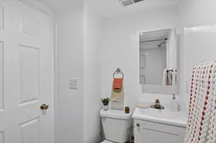 2043 Linway Dr, Beloit, WI 53511 - Photo 42