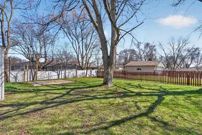 2043 Linway Drive, Beloit, WI 53511 - Photo 60