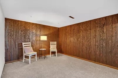 2043 Linway Drive, Beloit, WI 53511 - Photo 40