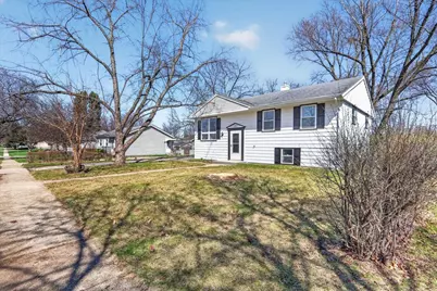 2043 Linway Drive, Beloit, WI 53511 - Photo 2