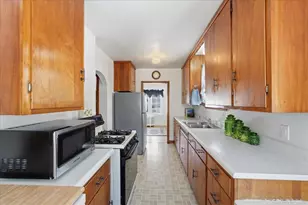 453 Virginia Terrace, Madison, WI 53726 - Photo 10