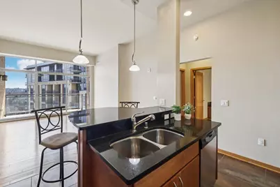 625 N Segoe Road #809, Madison, WI 53705 - Photo 10