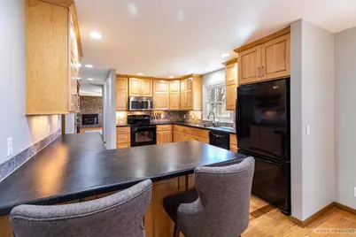 4930 Hickory Trail, Middleton, WI 53562 - Photo 10