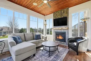 656 Rinpoche Ln, Oregon, WI 53575 - Photo 20