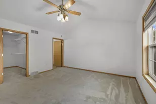 6309 Kilpatrick Ln, Madison, WI 53718 - Photo 20