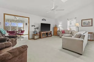 4810 Splint Rd, Madison, WI 53718 - Photo 10