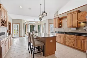 3034 Saddle Brooke Trail, Sun Prairie, WI 53590 - Photo 8