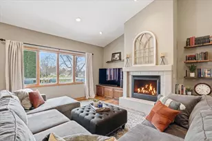 3034 Saddle Brooke Trail, Sun Prairie, WI 53590 - Photo 14