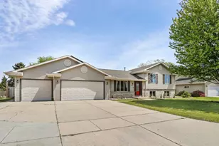 3303 Tennyson Dr, Janesville, WI 53548 - Photo 1