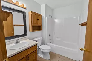 422 Oakwood Dr, Oregon, WI 53575 - Photo 24