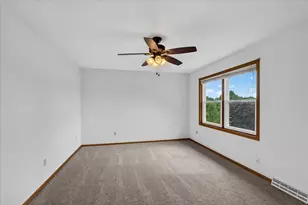 422 Oakwood Dr, Oregon, WI 53575 - Photo 20