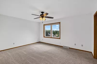 422 Oakwood Drive, Oregon, WI 53575 - Photo 18