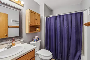 422 Oakwood Dr, Oregon, WI 53575 - Photo 22