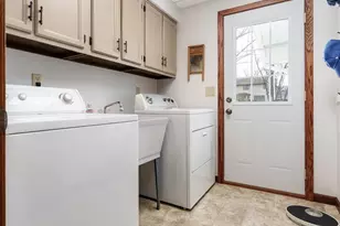 3479 Field Crest Ct, Beloit, WI 53511 - Photo 28