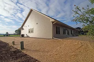 539 Spring St, Spring Green, WI 53588 - Photo 4