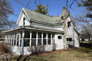 432 Front St, Muscoda,  53573 - Photo 2