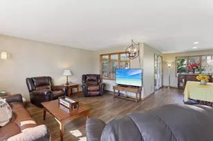 2109 20th Ave, Monroe, WI 53566 - Photo 10