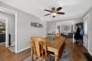 1213 21st Ave, Monroe, WI 53566 - Photo 4