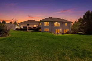 2145 Davis Hills Dr, Verona, WI 53593 - Photo 72