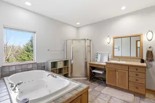 2145 Davis Hills Dr, Verona, WI 53593 - Photo 24