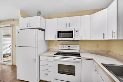 453 Cherry Hill Drive, Madison, WI 53717 - Photo 14