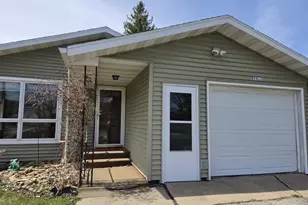 1820 Allison Park Dr, Richland Center, WI 53581 - Photo 2