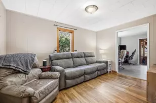 250 Dewey St, Platteville,  53818 - Photo 12