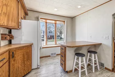 250 Dewey Street, Platteville,  53818 - Photo 8