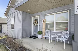 113 Lupine Ave, Poynette, WI 53955 - Photo 2