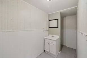 402 S Lindsey St, Ridgeville, WI 53533 - Photo 24