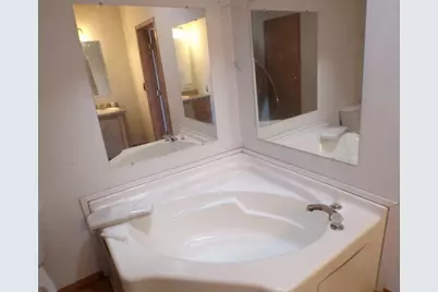 N5410 Skinner Hollow Road, Monroe, WI 53566 - Photo 14