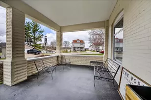 115 W Hill St, Blanchardville, WI 53516 - Photo 4