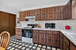 2502 Janie Ln, Madison, WI 53711 - Photo 16