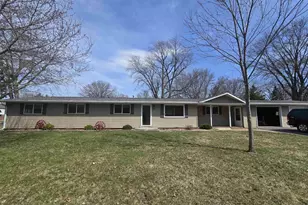 406 Cardinal Dr, Westfield, WI 53964 - Photo 2