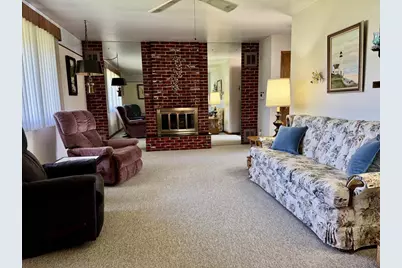 1964 Masters Street, Beloit, WI 53511 - Photo 10