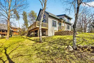 W8510 Lake Point Ct, Oxford, WI 53952 - Photo 4