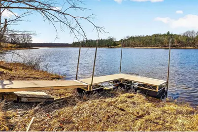 W8510 Lake Point Court, Oxford, WI 53952 - Photo 8