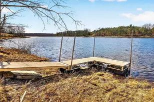 W8510 Lake Point Ct, Oxford, WI 53952 - Photo 8