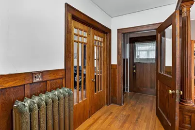 2121 West Lawn Avenue, Madison, WI 53711 - Photo 4