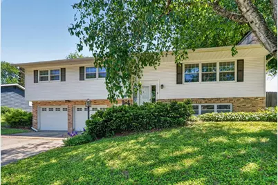 5717 Piping Rock Road, Madison, WI 53711 - Photo 2