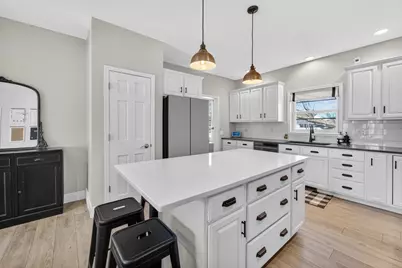 5885 Persimmon Drive, Fitchburg, WI 53711 - Photo 10