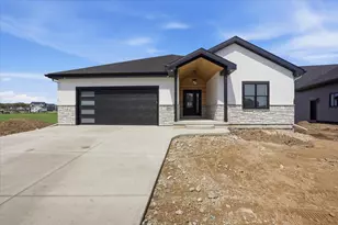567 Morning Cv Cir, Verona, WI 53593 - Photo 60