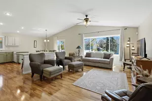 1541 Kuhle Dr, Sun Prairie, WI 53590 - Photo 6