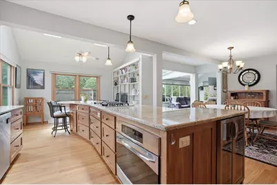 2830 Grandview Boulevard, Madison, WI 53713 - Photo 20