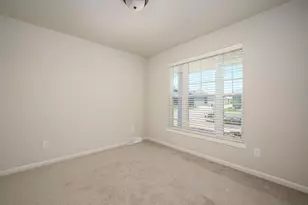 1035 Merri-Hill Dr, Oregon, WI 53575 - Photo 12
