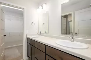 1035 Merri-Hill Dr, Oregon, WI 53575 - Photo 10